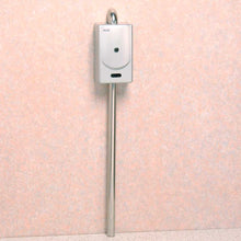 Cargar imagen en el visor de la galería, GL-1005 (DC) Fluxómetro automático para Enjuague de inodoro